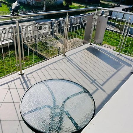 Apartman Bago Deluxe Near Zagreb Airport Velika Gorica Buitenkant foto