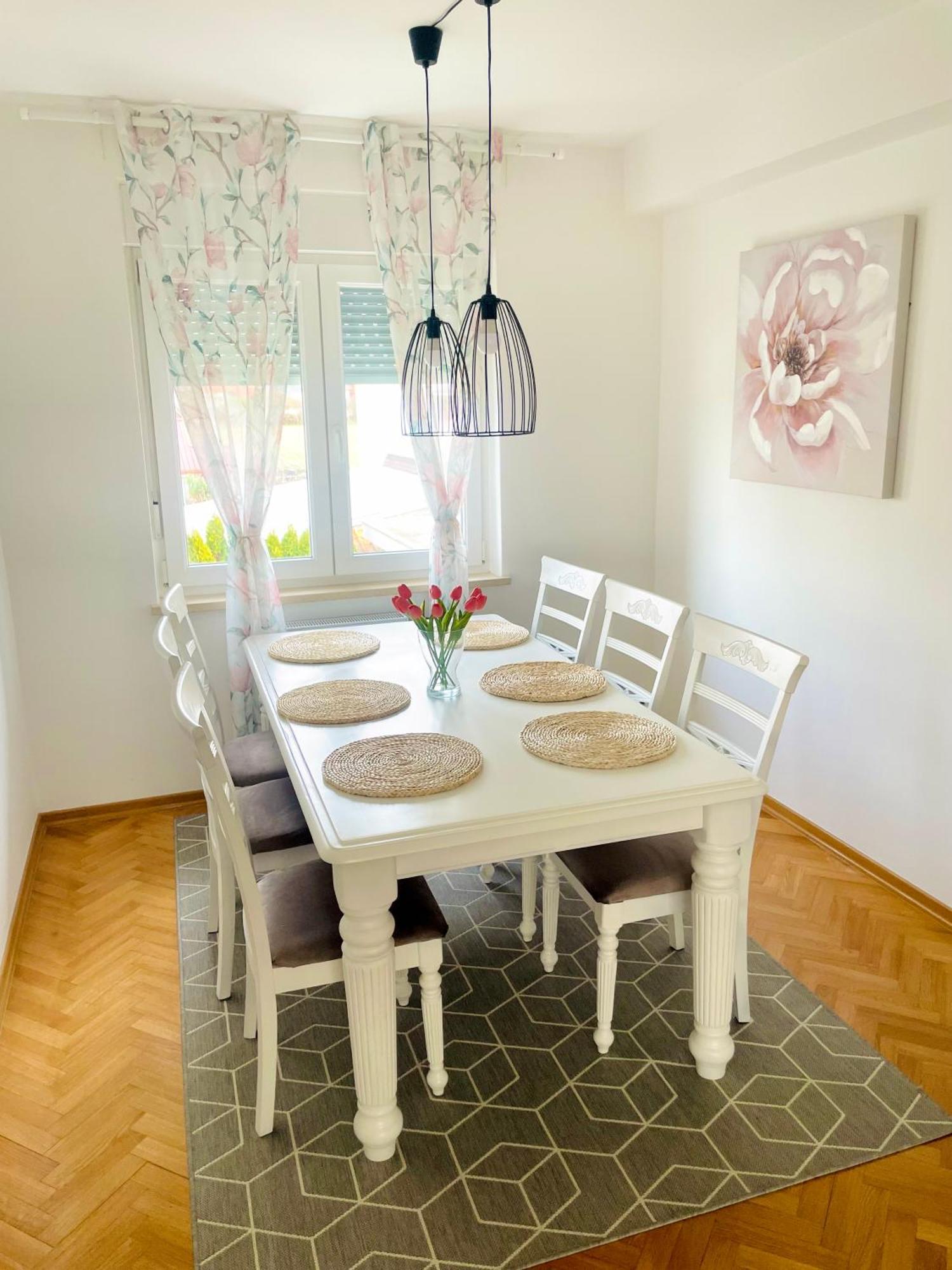 Apartman Bago Deluxe Near Zagreb Airport Velika Gorica Buitenkant foto