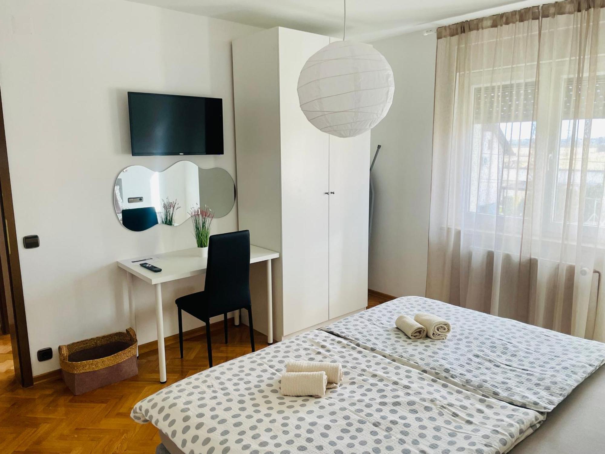 Apartman Bago Deluxe Near Zagreb Airport Velika Gorica Buitenkant foto