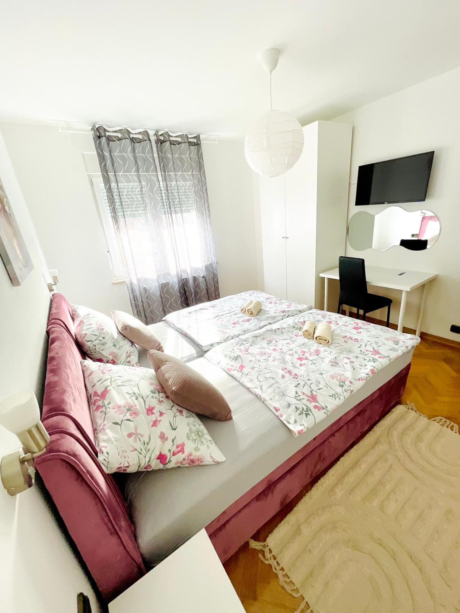 Apartman Bago Deluxe Near Zagreb Airport Velika Gorica Buitenkant foto