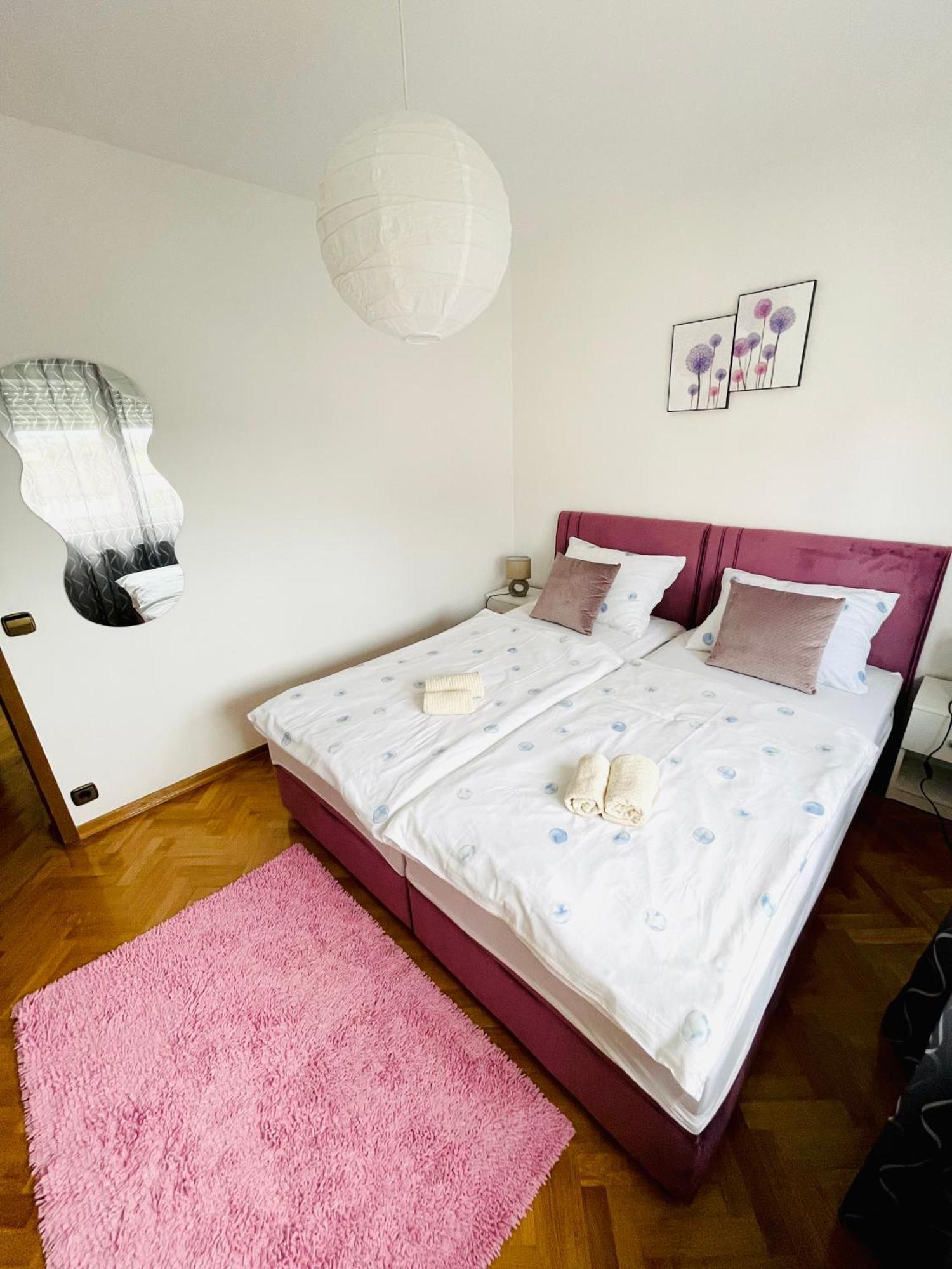Apartman Bago Deluxe Near Zagreb Airport Velika Gorica Buitenkant foto