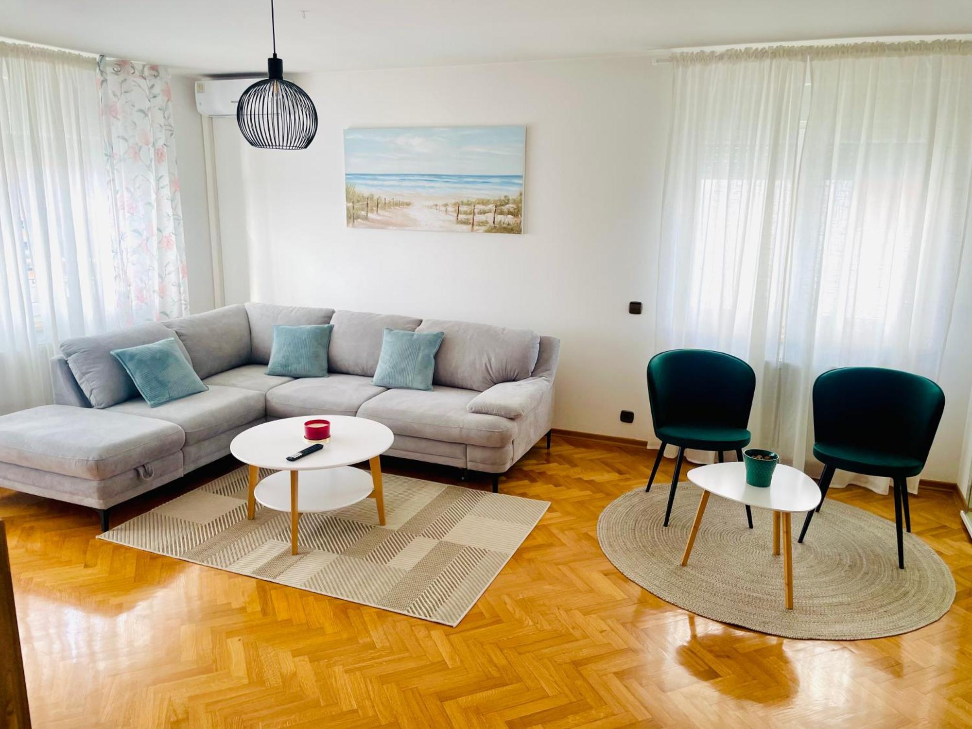 Apartman Bago Deluxe Near Zagreb Airport Velika Gorica Buitenkant foto