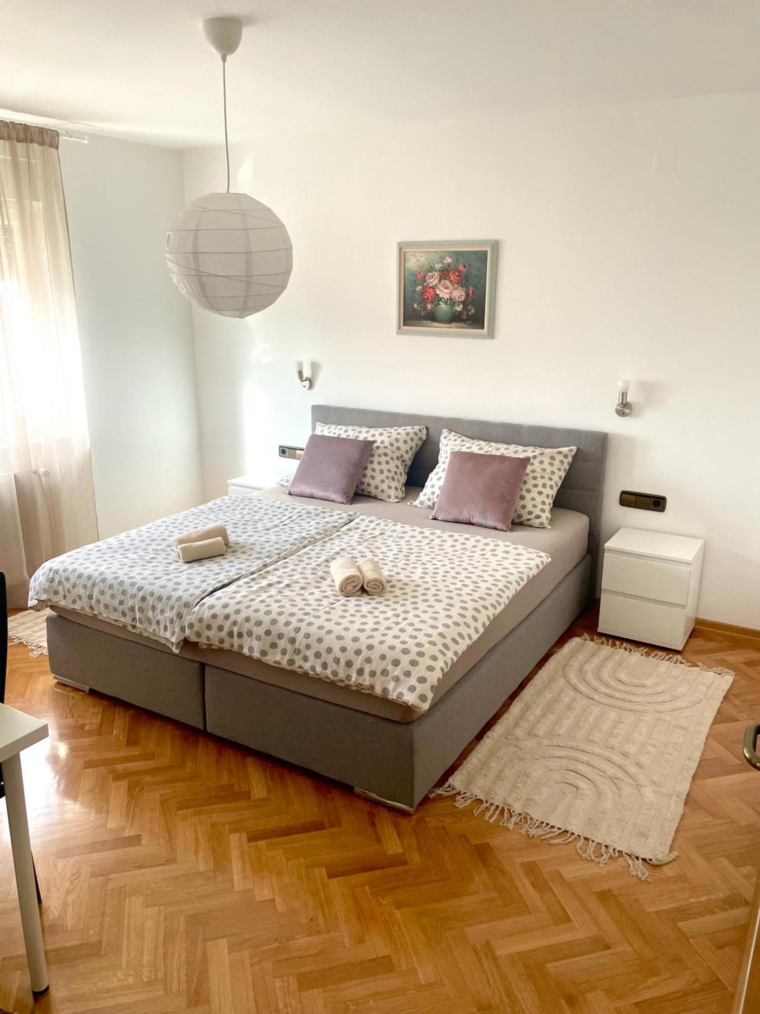 Apartman Bago Deluxe Near Zagreb Airport Velika Gorica Buitenkant foto